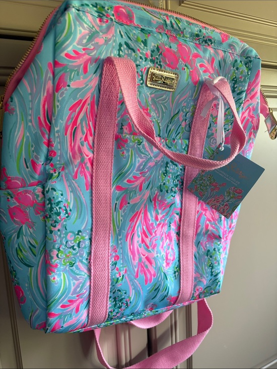 Lilly Pulitzer Handbags - Lilly Pulitzer Pink & Aqua Floral Canvas backpack cooler